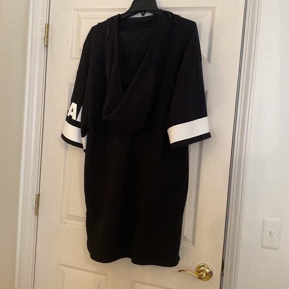Ivy Park Sweatshirt Dress - Picture 6 of 9
